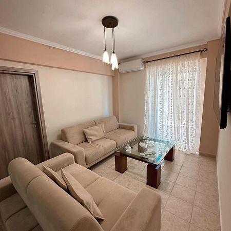 Diara Apartment Nea Irakleia Extérieur photo